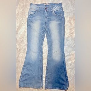Halsey flare stretch jeans